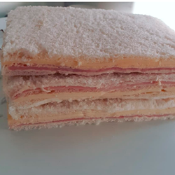Sándwich de Miga Jamón Cocido y Queso (6 unidades)