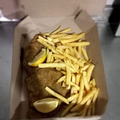 2 Milanesas con Papas Fritas