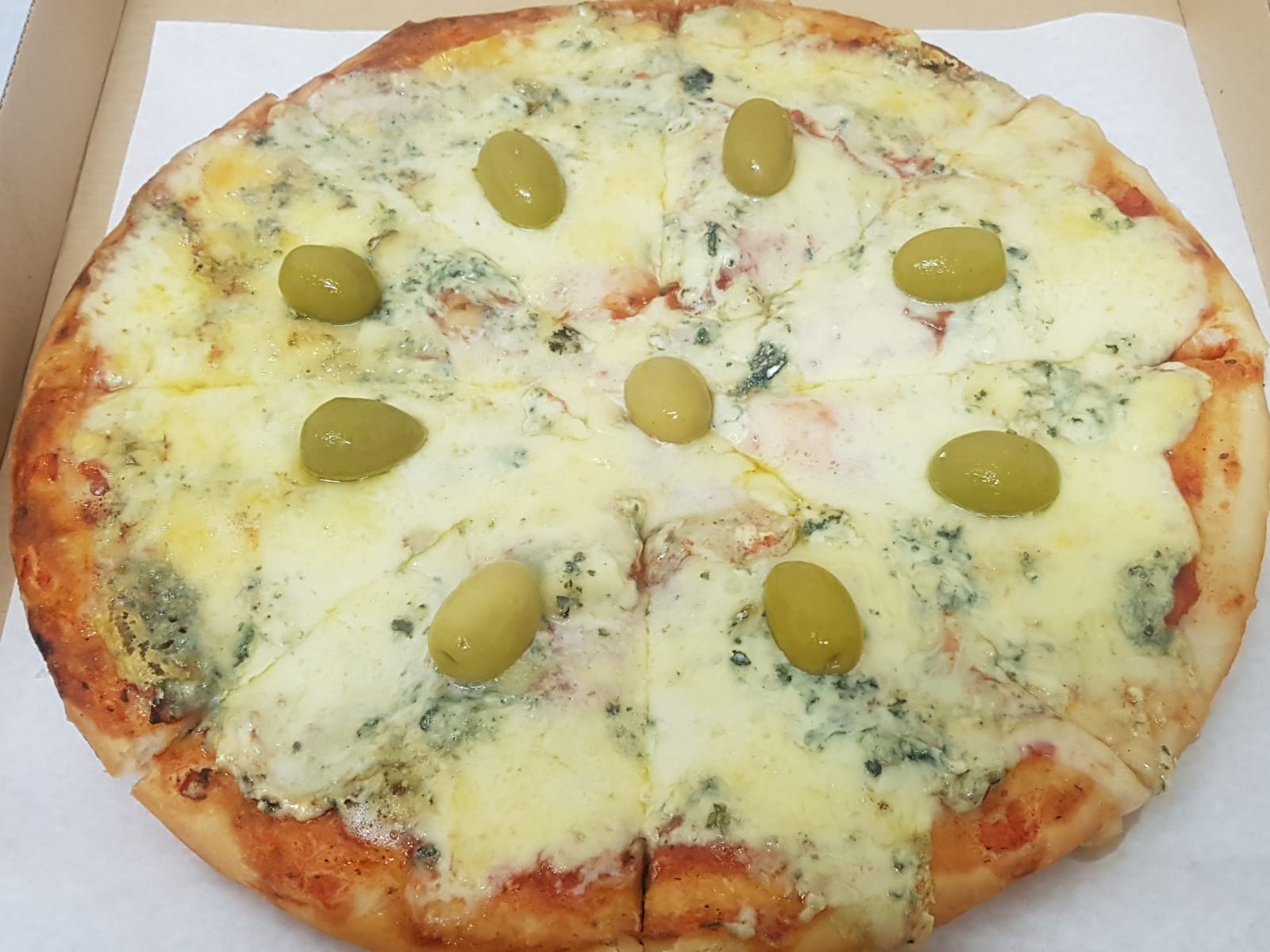 Pizza Roquefort