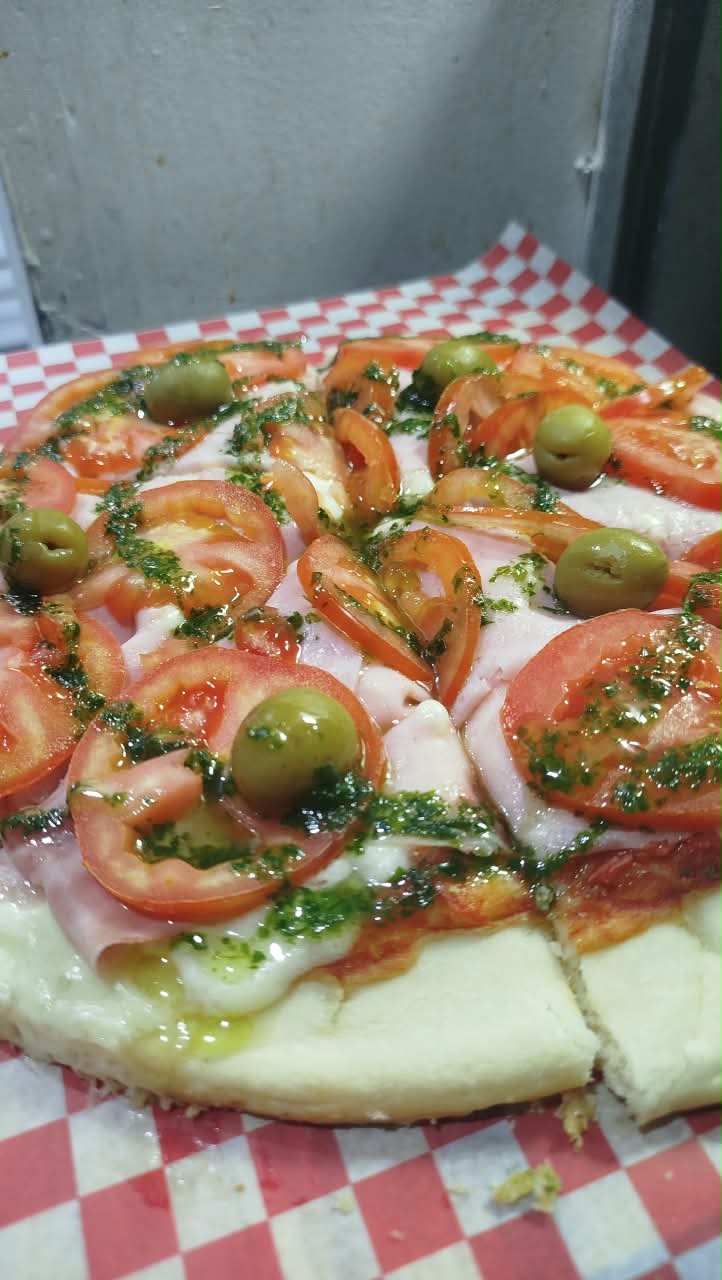 Pizza Napolitana Con Jamón