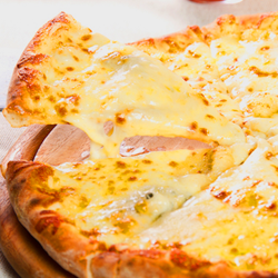 Pizza Cuatro Quesos