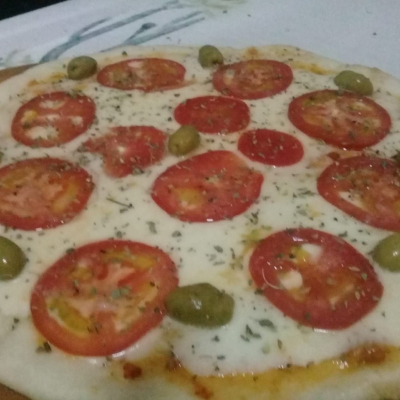 Pizza Tomate Y Ajo Napolitana