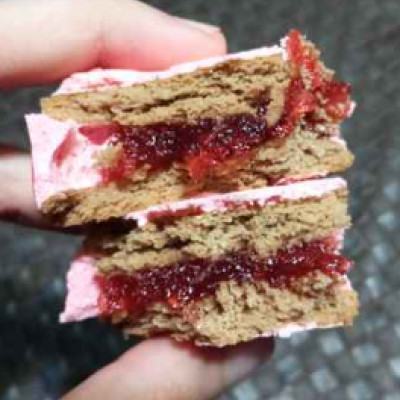 Alfajor De Frutilla