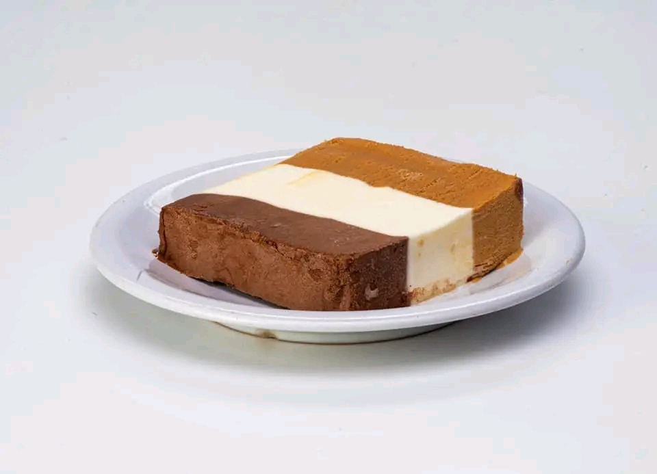 Cassata (9 Porciones)