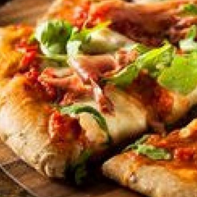 Pizza Jamón Crudo y Rúcula