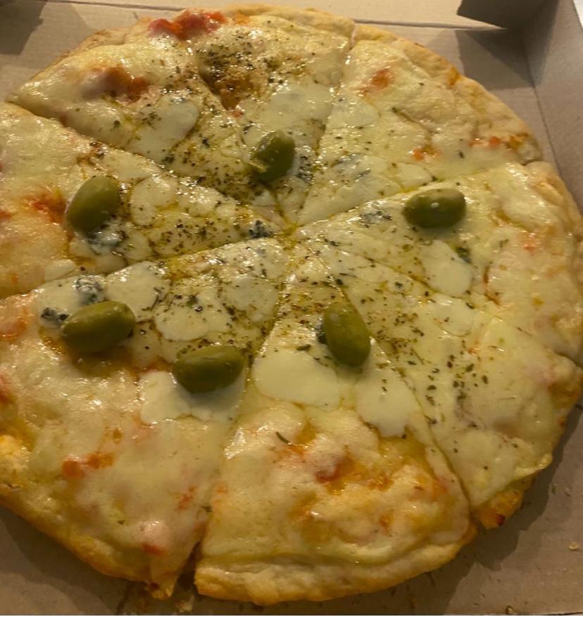 Pizza Roquefort