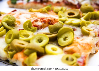 Pizza Muzza Extra Aceitunas