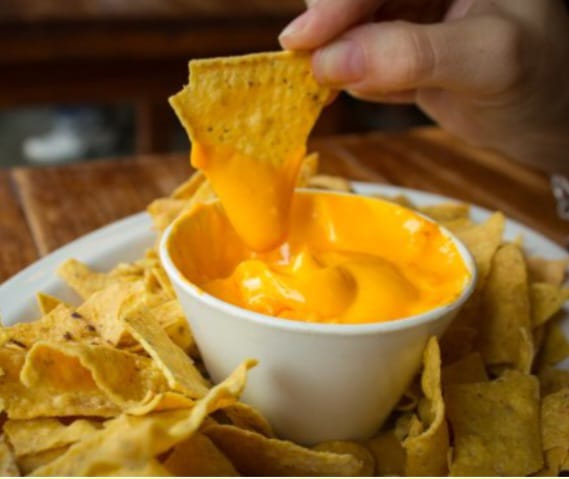 Nachos Con Cheddar