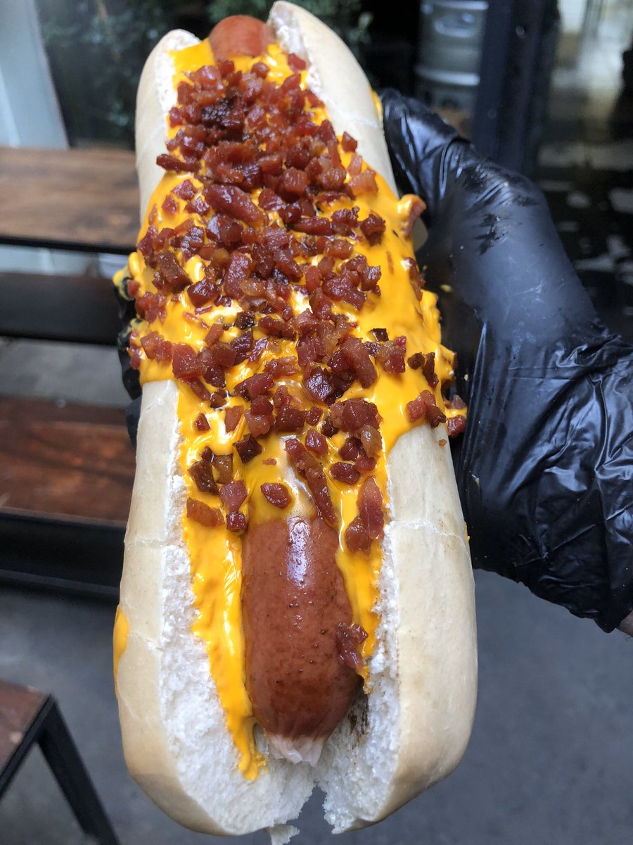 2 Super Pancho Cheddar + Fritas