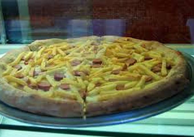 Muzza Salchichas Papas Fritas Y Huevo Frito