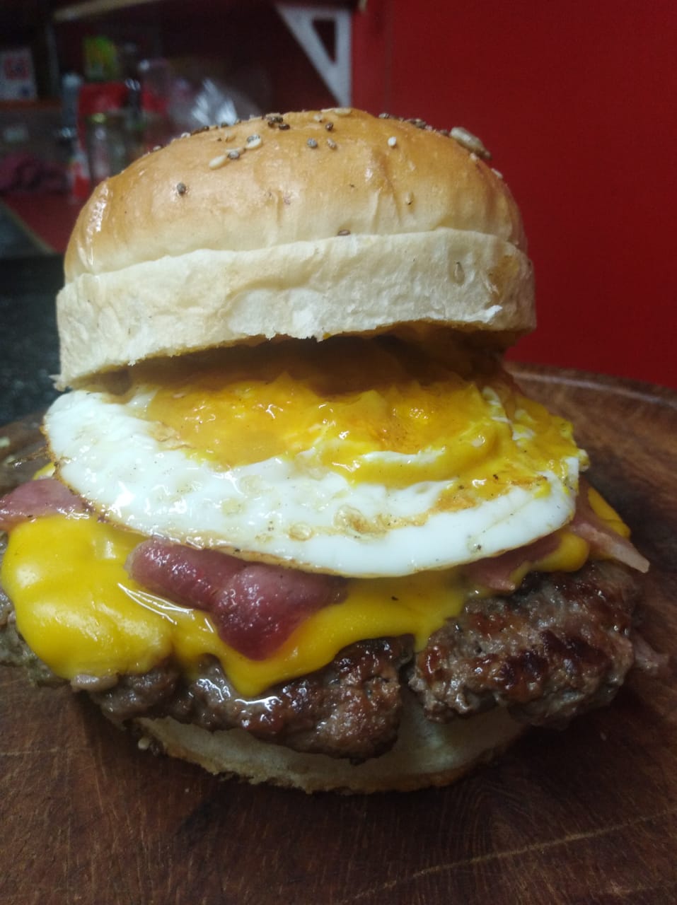 Burger Power con Papas Fritas