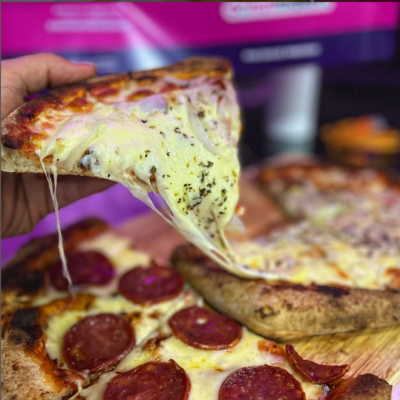 1 PIZAA 6 PORCIONES PEPPERONI