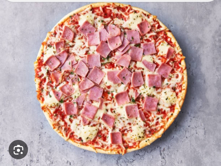 Pizza Jamón Y Muzza