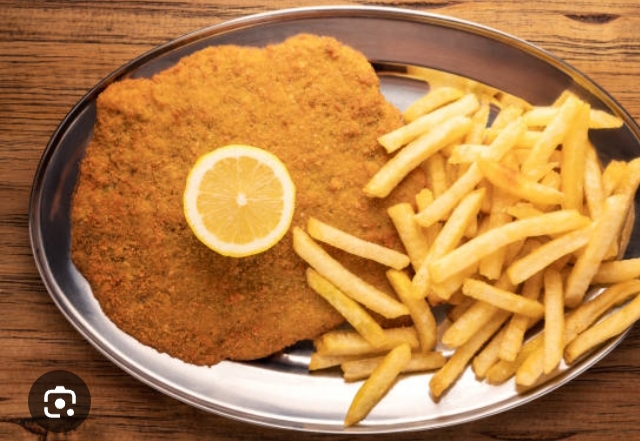 Mila De Pollo + Fritas
