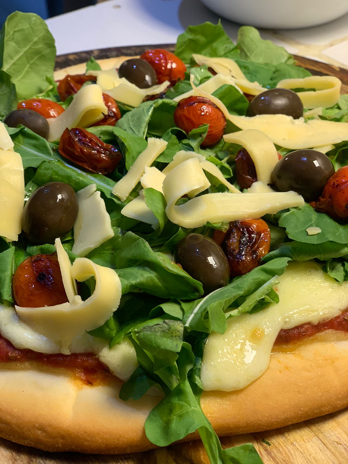 Pizza Rúcula Y Cherrys