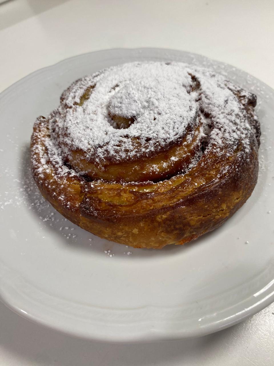 Roll De Manzana