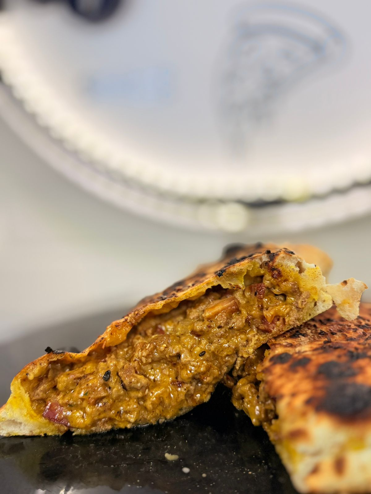 Calzone 2 | Calzoburguer