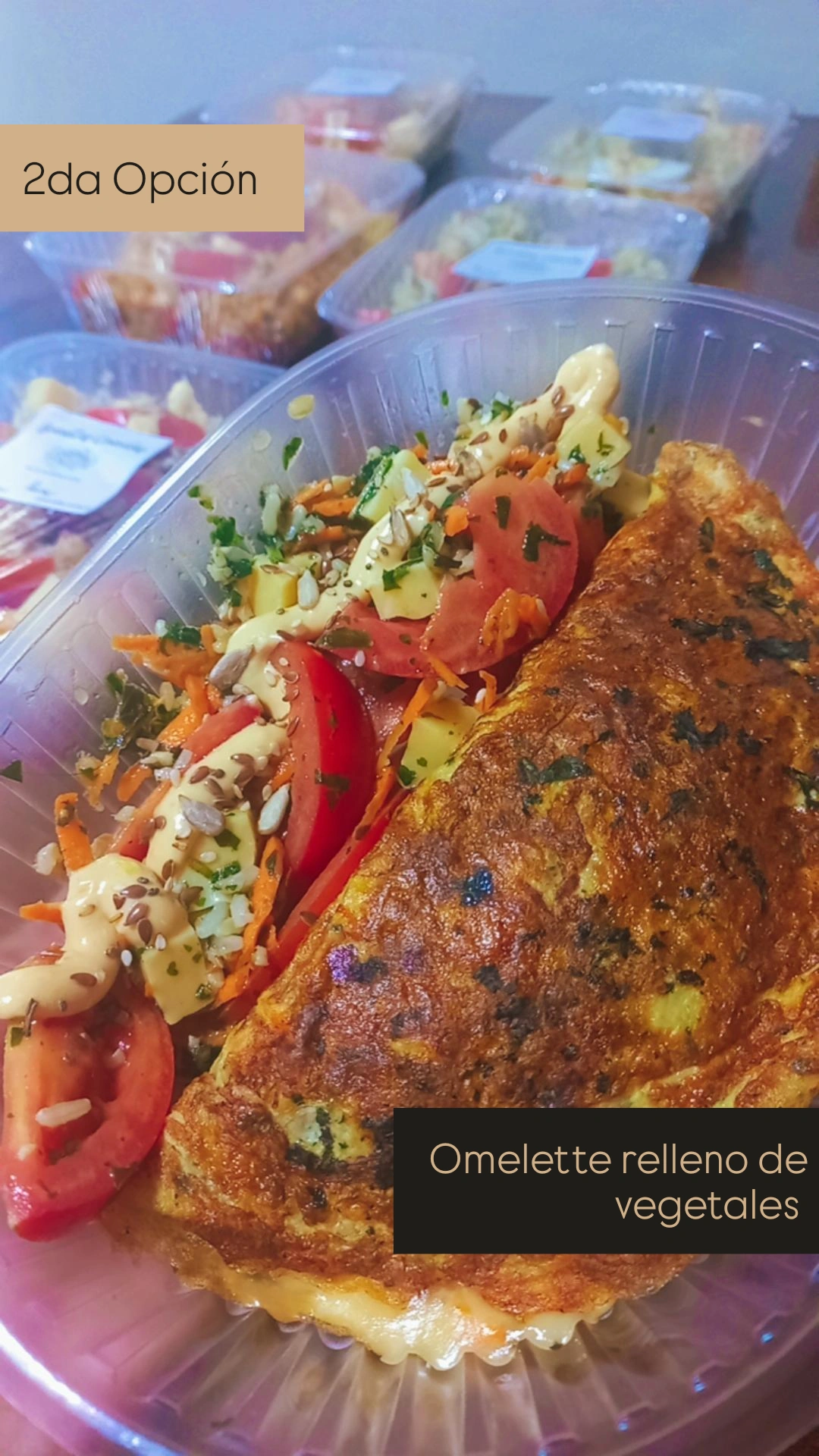 Omellet Relleno De Pollo, Zanahoria Y Queso