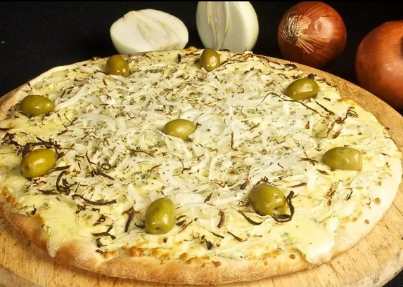 Pizza De Cebolla