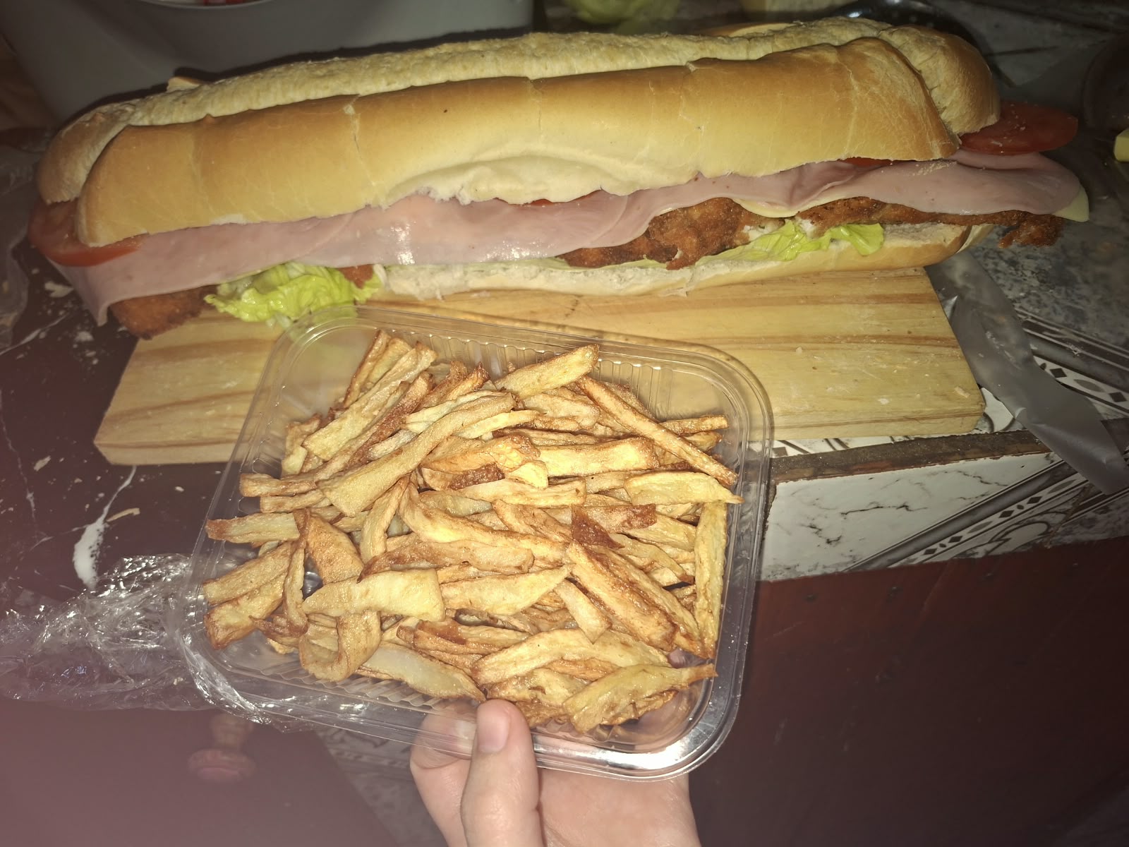 Sándwich Completo + Porción De Papas