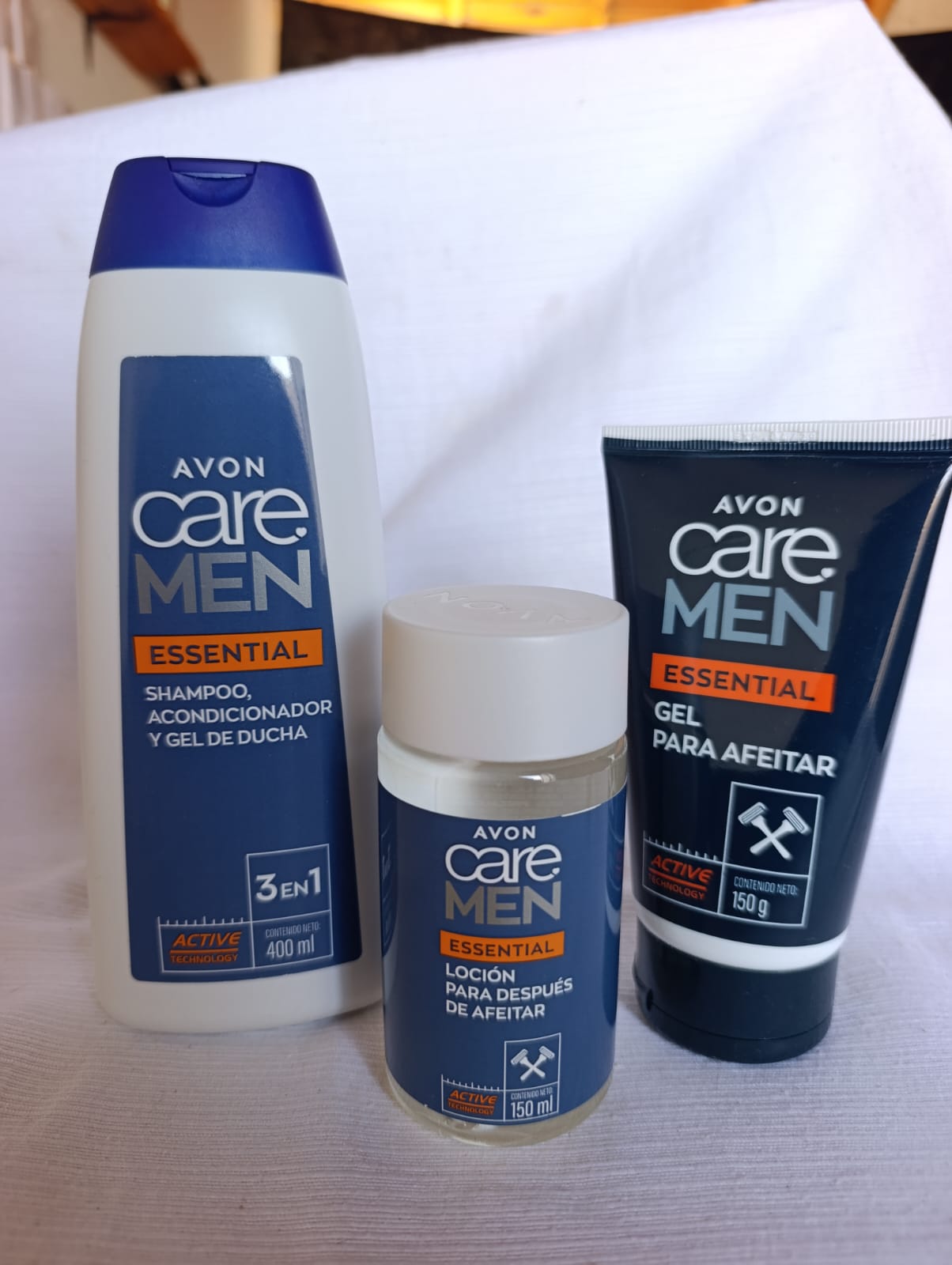 KIT AVON