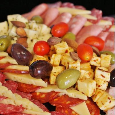 Picada Comen 4 Pican 8