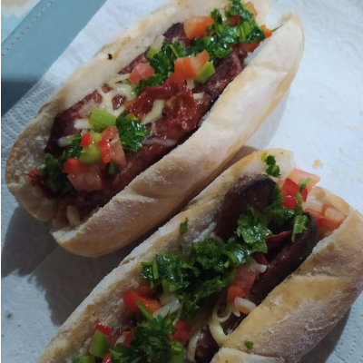 Choripán Completo + Fritas