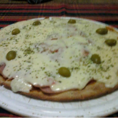 Pizza Paleta Cocida y Muzza
