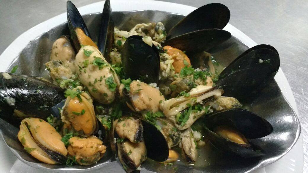 Mejillones A La Provenzal
