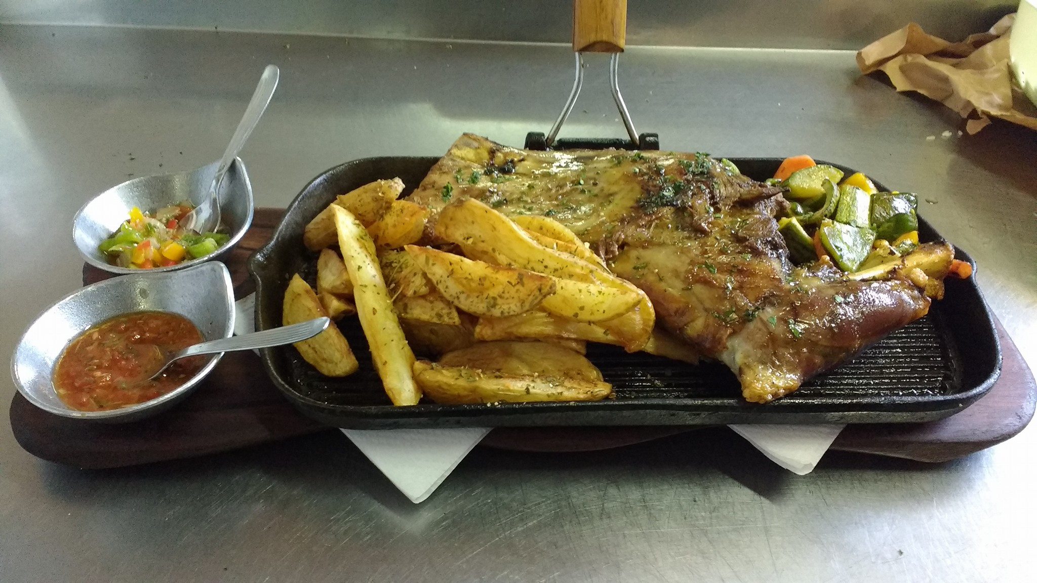 Pata de Cordero con Papas