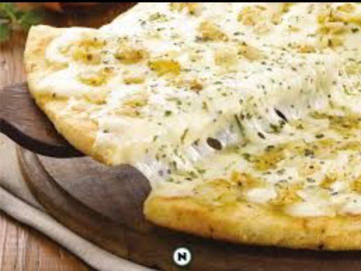 Pizza Muzzarella El Noble