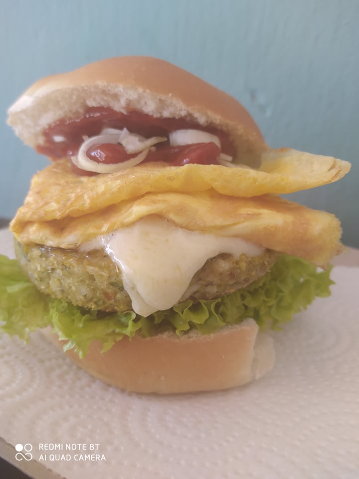 Hamburguesa Veggie + Papas
