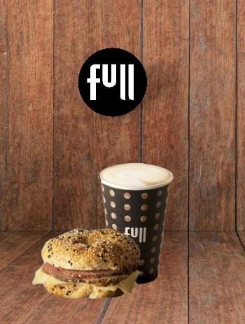 Café 415 (grande) + Trenzado De Lomito Y Queso